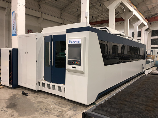 3000mmx1500mm CNC 섬유 금속 레이저 커팅 머신 스테인레스 스틸, 철, 탄소 소재