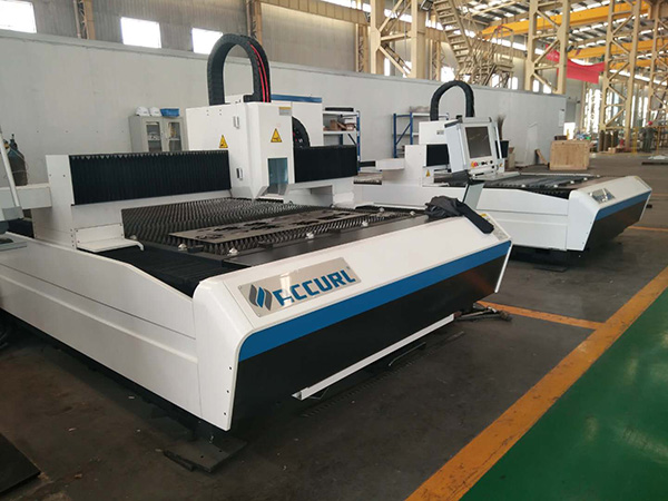 raycus IPW 750w 1000w 1500w 2000w cnc 금속 섬유 레이저 커팅 머신